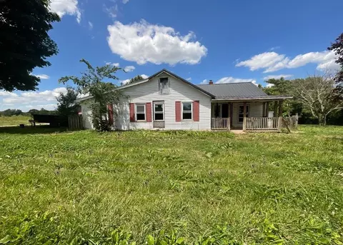 266 Ragland Rd, Cottontown, TN 37048