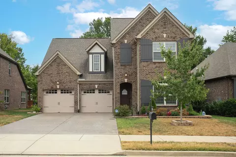138 Monarchos Dr, Gallatin, TN 37066
