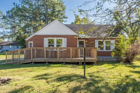 502 E Main St E, Manchester, TN 37355