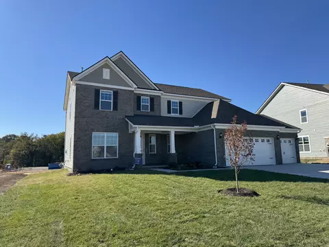 2628 Augusta Trace Dr, Columbia, TN 38401