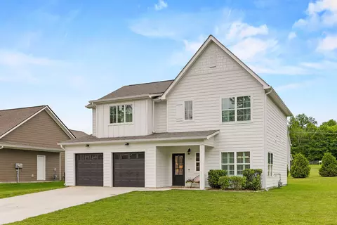 1244 Baldwin Field Cir, Hixson, TN 37343
