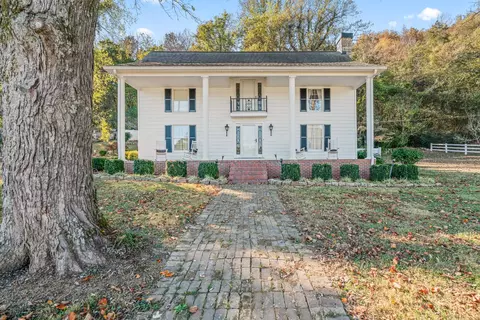 41 Nolen Rd, Lynchburg, TN 37352