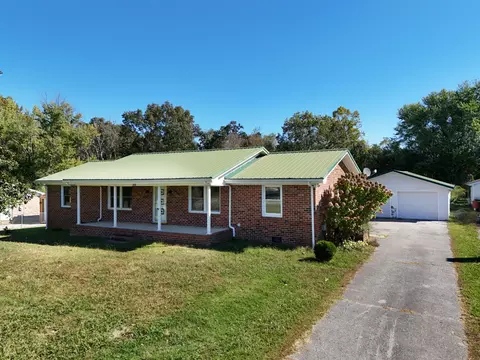 554 Meadowbrook Dr, Mcminnville, TN 37110