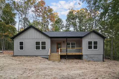 674 Slaydenwood Rd, Vanleer, TN 37181