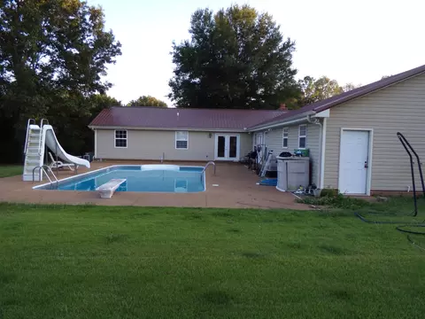 Exterior - 37 Hughes Loop, Milan, TN 38358 photo 11 of 19