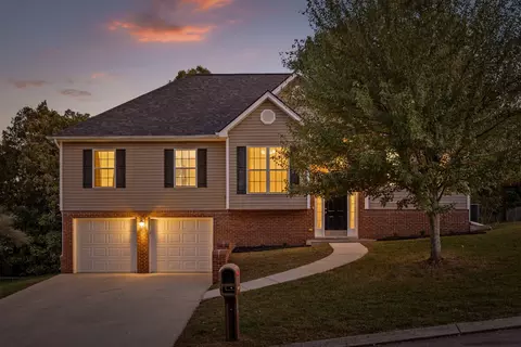 7418 British Rd, Ooltewah, TN 37363