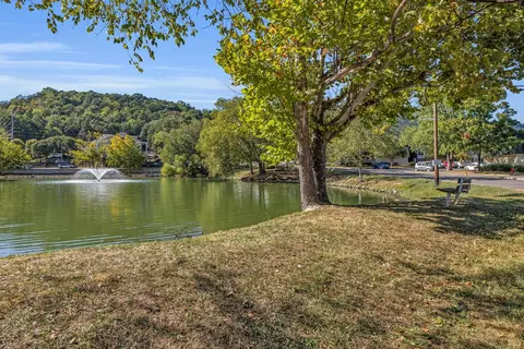 900 Mountain Creek Rd #O190, Chattanooga, TN 37405