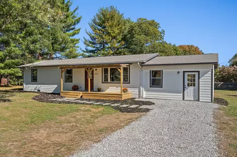 1737 Okalona Rd, Rickman, TN 38580