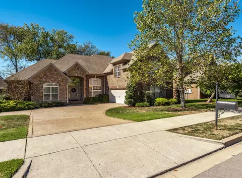 104 Keene Vly S, Hendersonville, TN 37075