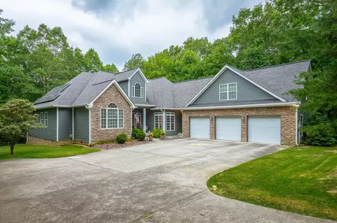 215 Stewart Ln, Rising Fawn, GA 30738