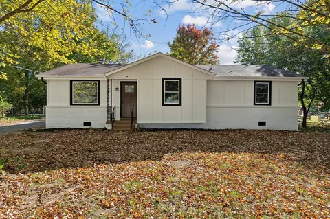 4140 Evans St, Murfreesboro, TN 37129