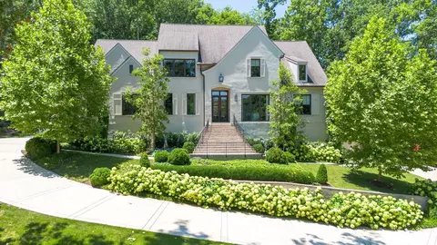 2023 Otter Creek Rd, Nashville, TN 37215