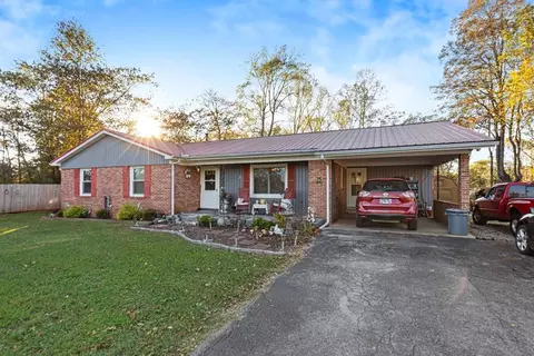 2418 Mcminnville Hwy, Sparta, TN 38583