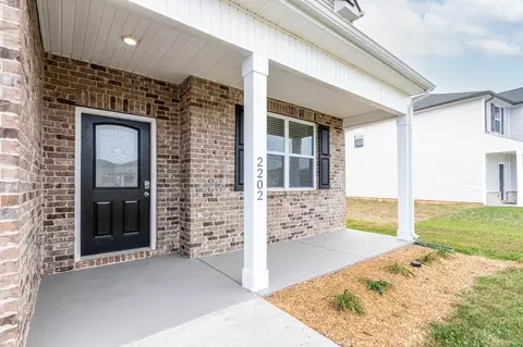 Exterior - 2202 Pathfinder Dr, Murfreesboro, TN 37127 photo 2 of 3