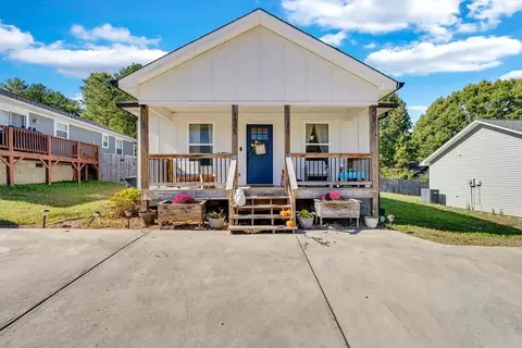 1036 Mccann Dr SE, Cleveland, TN 37311