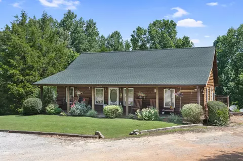 1575 Burns Hill Rd, Lobelville, TN 37097