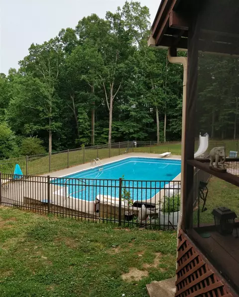 4240 Moss Hill Rd, Nunnelly, TN 37137