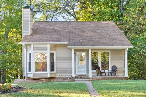 2178 Ladd Dr, Clarksville, TN 37043