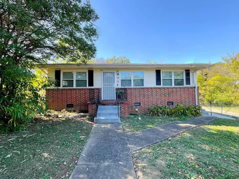 905 N Chamberlain Ave, Chattanooga, TN 37404