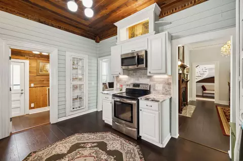 Kitchen - 112 S Central Ave, Centerville, TN 37033 photo 6 of 6