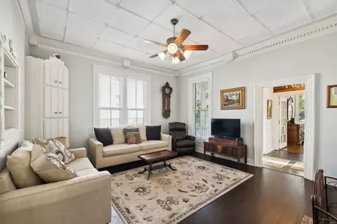 Living - 112 S Central Ave, Centerville, TN 37033 photo 2 of 2