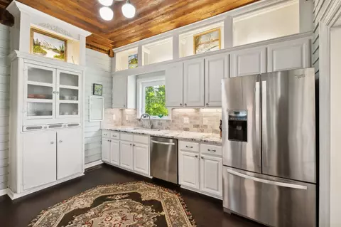 Kitchen - 112 S Central Ave, Centerville, TN 37033 photo 2 of 6
