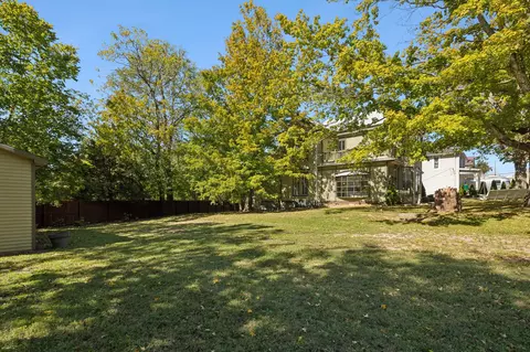 Exterior - 112 S Central Ave, Centerville, TN 37033 photo 17 of 22