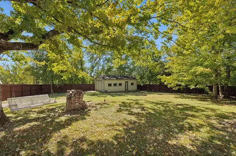 Exterior - 112 S Central Ave, Centerville, TN 37033 photo 16 of 22