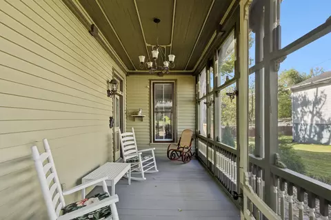 Exterior - 112 S Central Ave, Centerville, TN 37033 photo 7 of 22