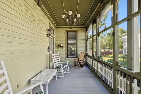 Exterior - 112 S Central Ave, Centerville, TN 37033 photo 8 of 22