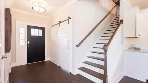 686 Conifer Dr, Spring Hill, TN 37174 photo 2