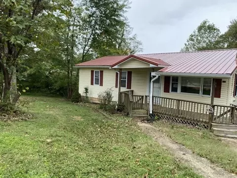 1205 Guthrie Rd, Paris, TN 38242
