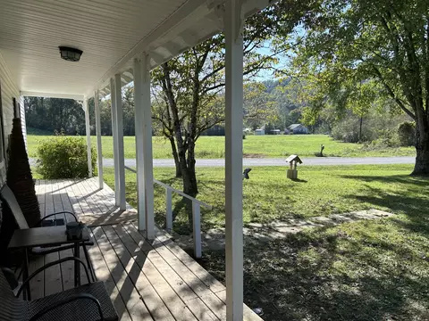 5 Little Salt Lick Rd, Carthage, TN 37030