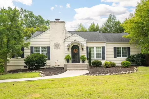 1630 S Rugby Pl, Chattanooga, TN 37412