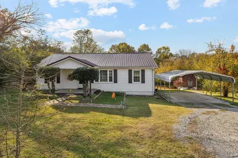 8887 Old King Hollow Rd, Mount Pleasant, TN 38474