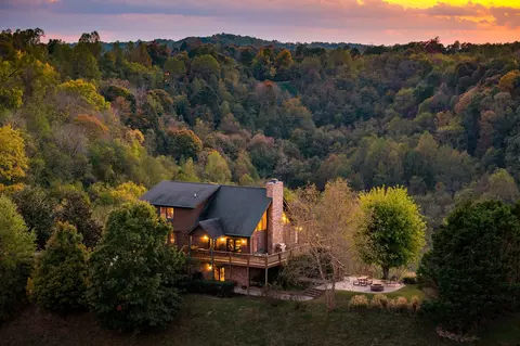 5319 Coconut Ridge Rd, Smithville, TN 37166