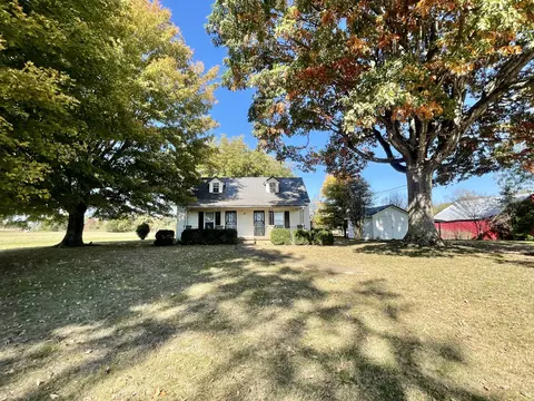3920 Waynesboro Hwy, Lawrenceburg, TN 38464