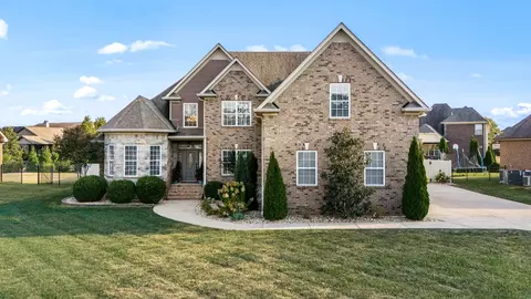 2145 Slater Dr, Murfreesboro, TN 37128
