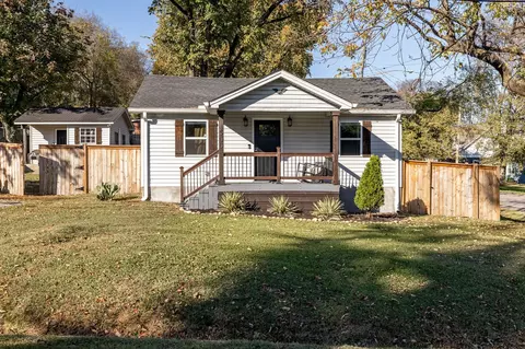 500 Elgin St, Nashville, TN 37211