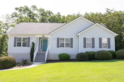 7352 British Rd, Ooltewah, TN 37363