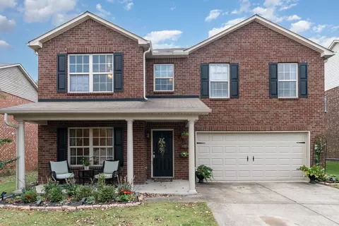 1028 Harmony Ln, Hendersonville, TN 37075