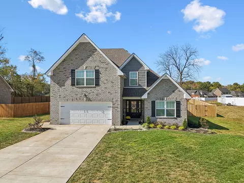 2715 Mesa Dr, Christiana, TN 37037
