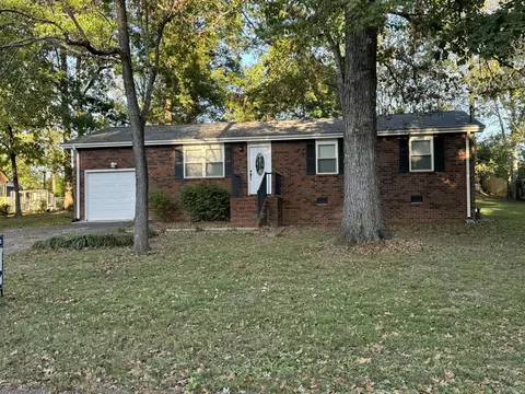 317 Longwood St, Chickamauga, GA 30707