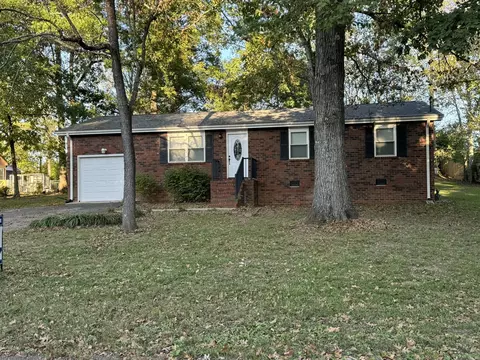 317 Longwood St, Chickamauga, GA 30707