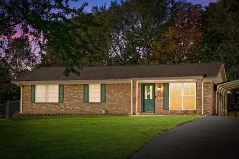 203 Sherry Ct, Clarksville, TN 37042