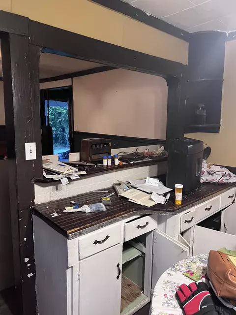 Kitchen - 308 E Market St, Decherd, TN 37324 photo 1 of 6