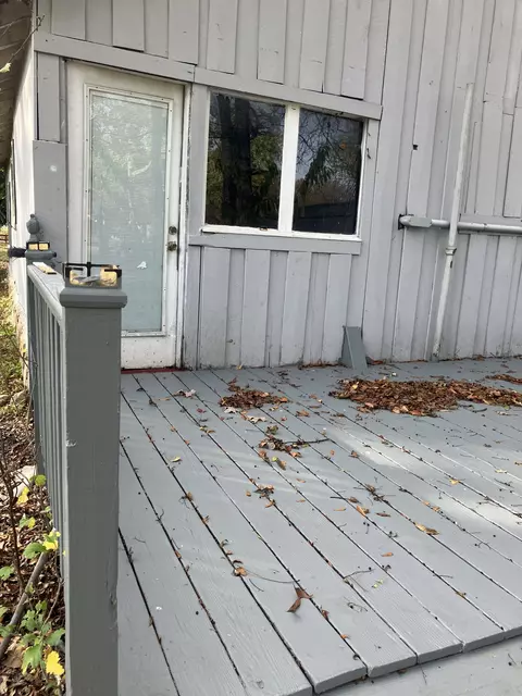 Exterior - 308 E Market St, Decherd, TN 37324 photo 5 of 13