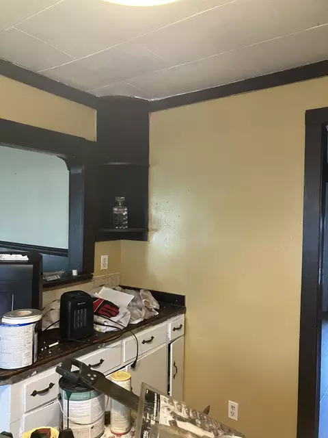 Kitchen - 308 E Market St, Decherd, TN 37324 photo 5 of 6