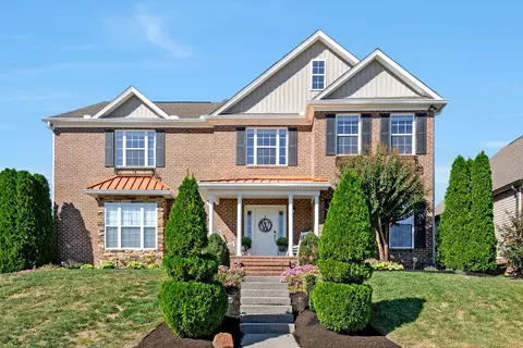 243 Hickory Pointe Dr, Lebanon, TN 37087