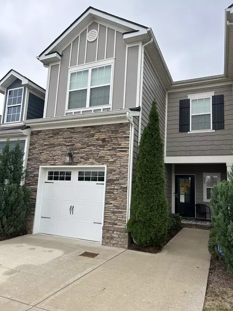 605 Shirebrook Cir, Spring Hill, TN 37174